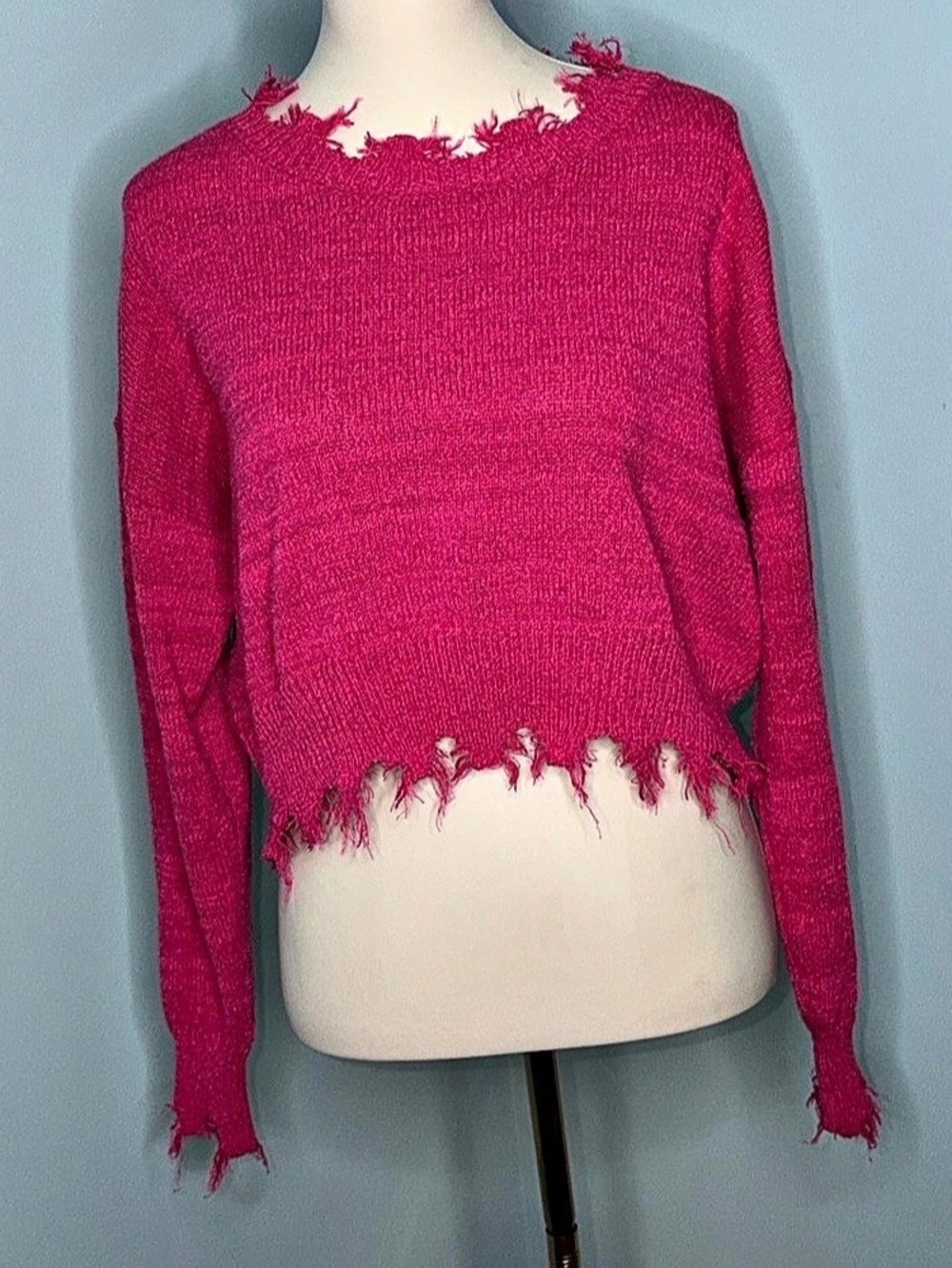 dreamers by debut Distressed Crew Neck Sweater in Pink Size Medium